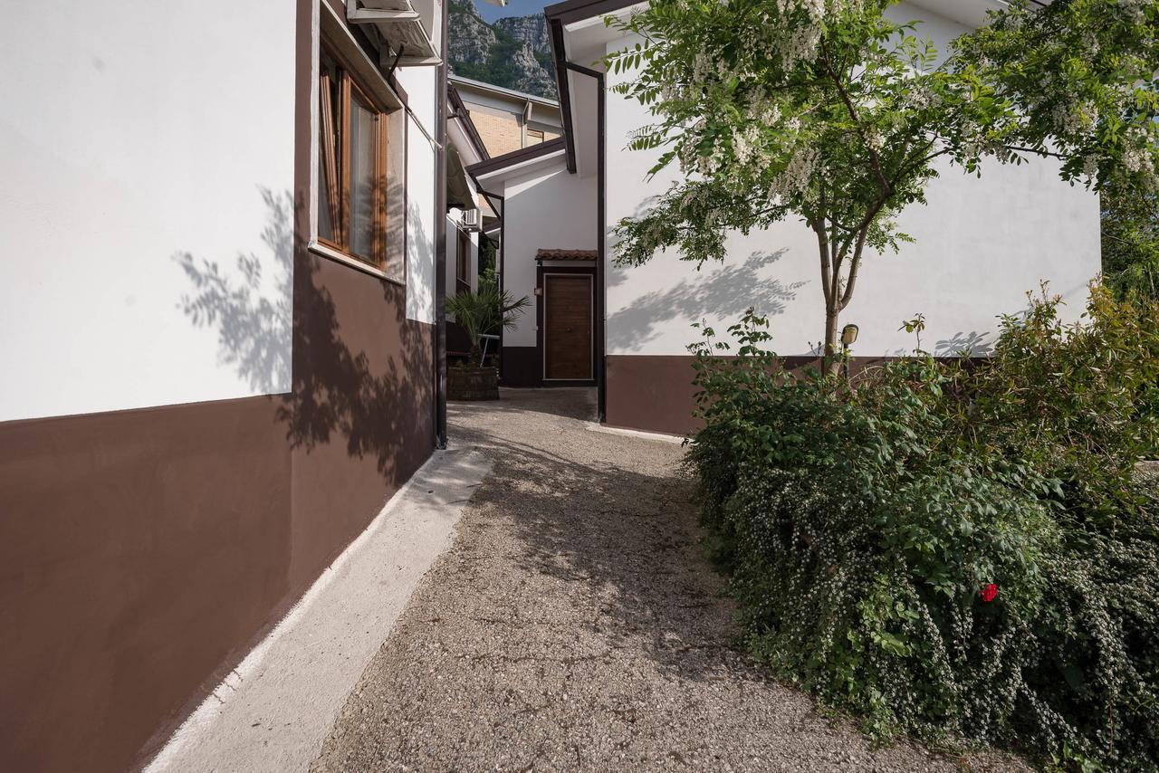 Residence La Doga Postiglione Bagian luar foto